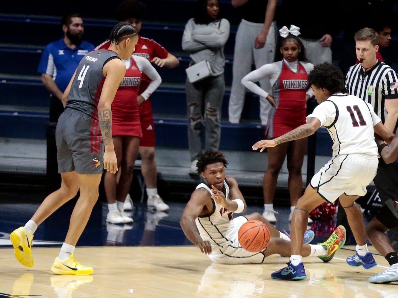 Wayne Princeton basketball