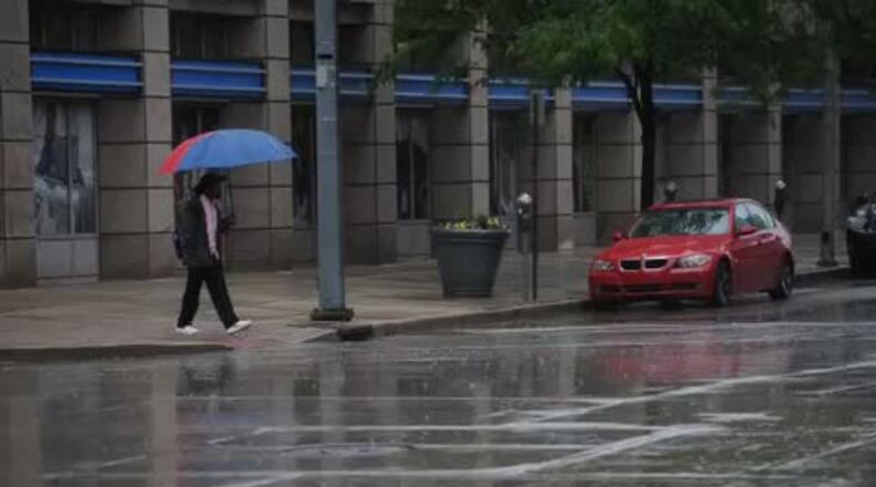 Rain falls in downtown Dayton!
