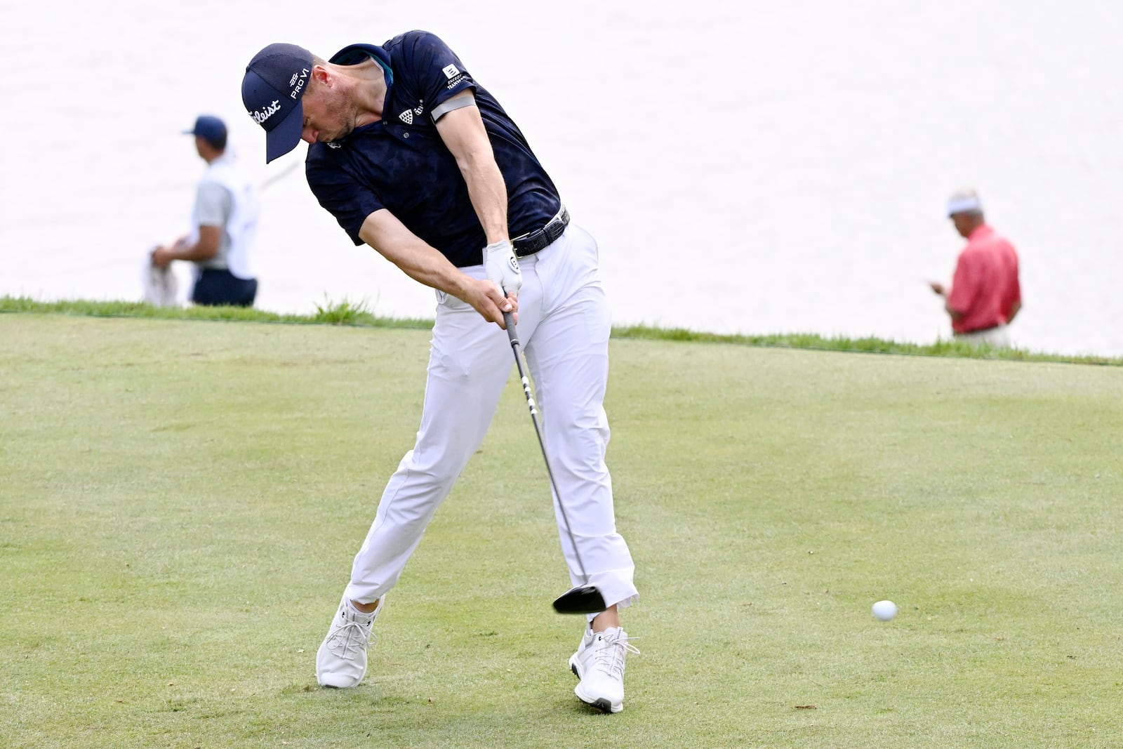 Justin Thomas tees off the 18th hole during the second round of the Travelers Championship golf tournament at TPC River Highlands, Friday, June 20, 2025, in Cromwell, Conn. (AP Photo/Jessica Hill)