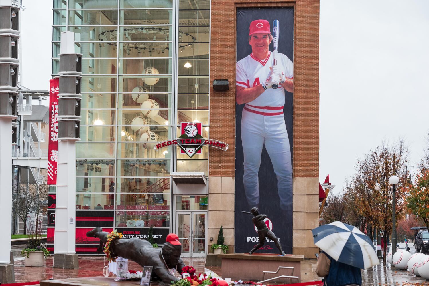PHOTOS: Pete Rose Memorial Visitation at Great American Ball Park