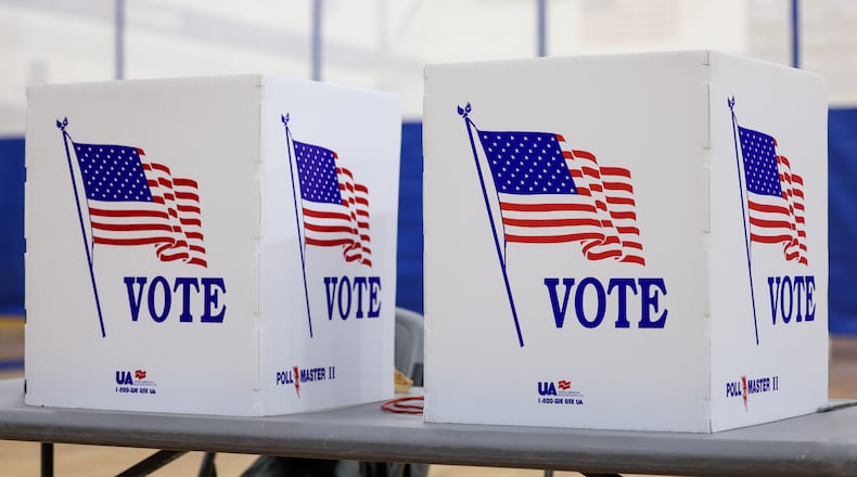 Voter privacy kiosks. BRYANT BILLING / STAFF