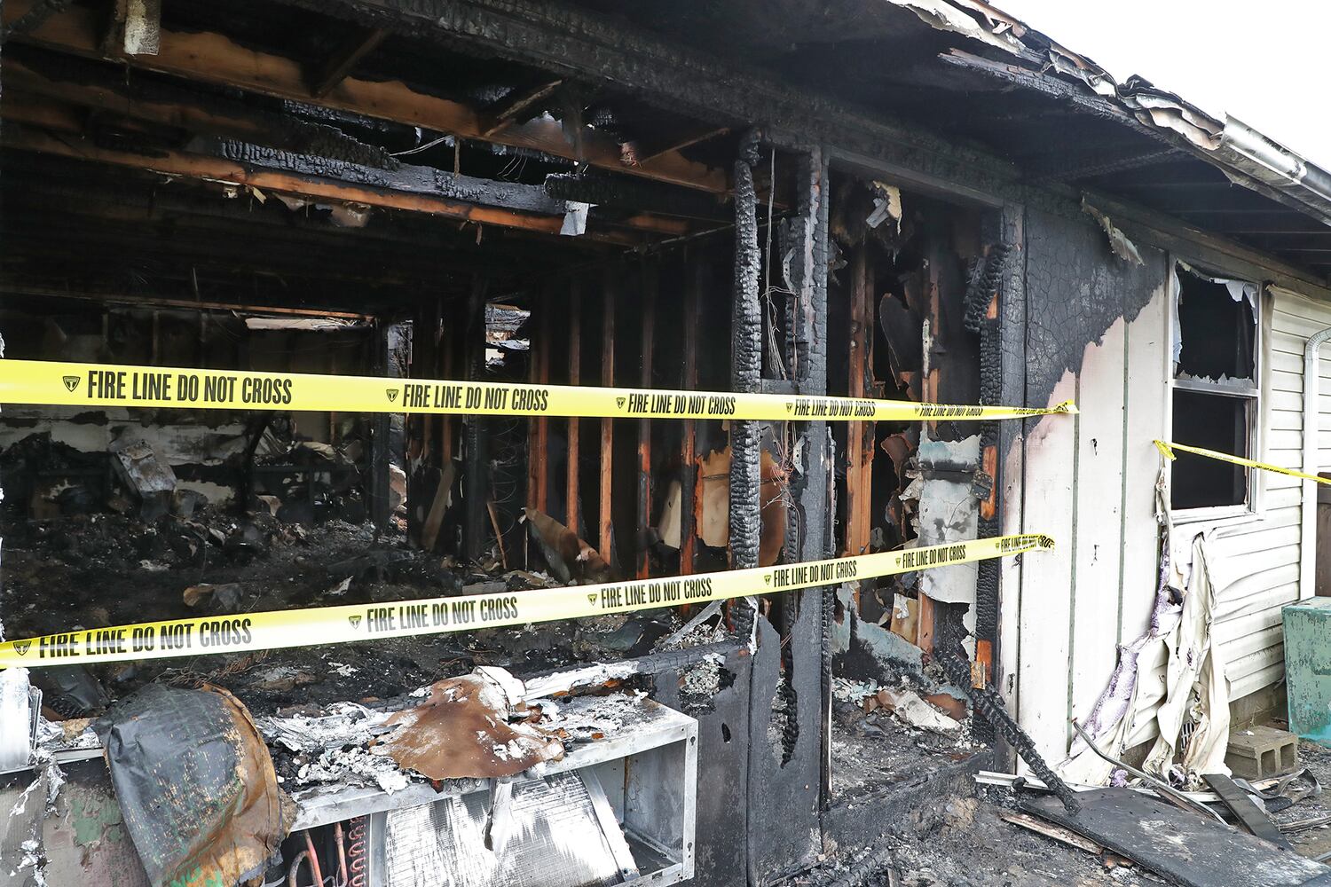 PHOTOS: Springfield Apartment Fire