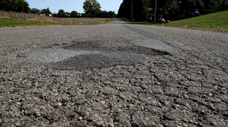 Mosgrove Street between Edgewood Avenue and Oakland Street in Urbana is scheduled to be resurfaced. BILL LACKEY/STAFF