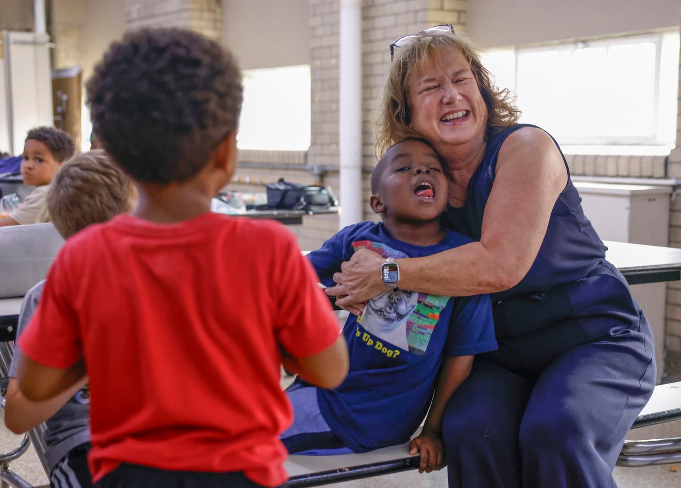 Amy Fugate Interacting with Kids