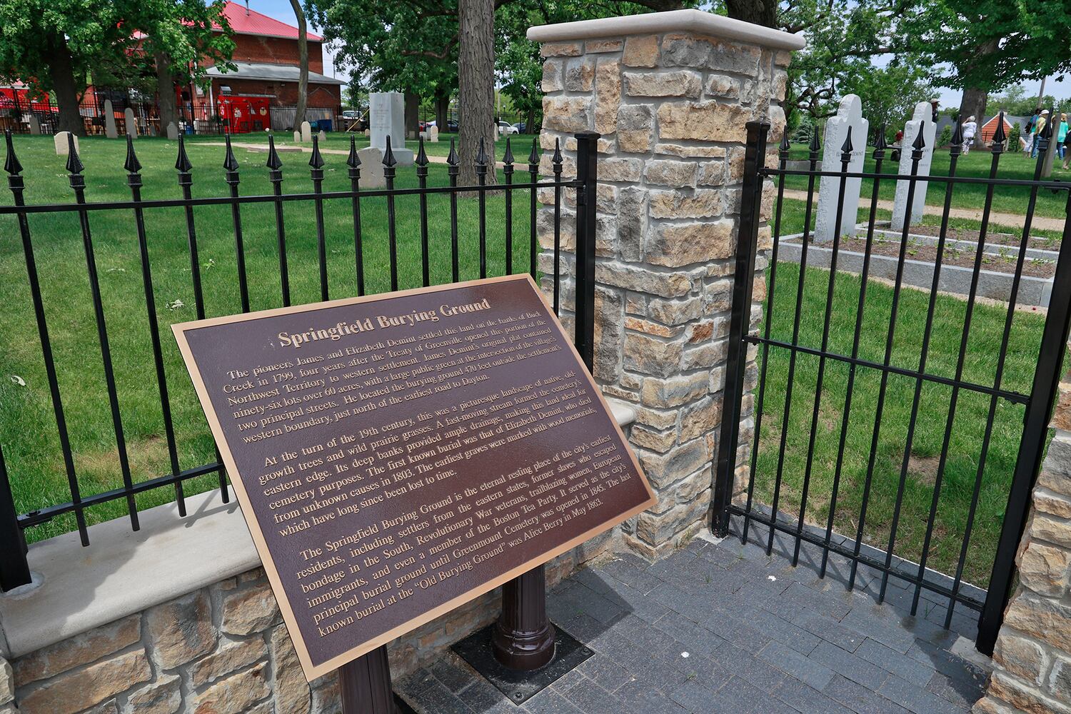 Springfield Burying Ground SNS