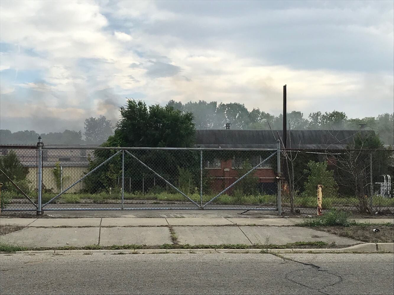 Abandoned factory fire in Springfield