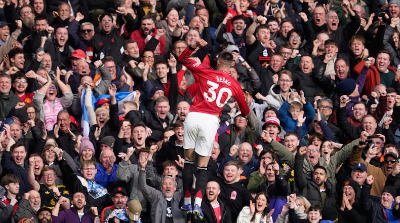 Manchester United's Benjamin Sesko scelebrates after scoring during the Premiier League soccer match between Manchester United and Crystal Palace in Manchester, England, Sunday, March 1, 2026. (AP Photo/Dave Thompson)