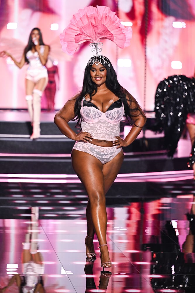 2025 Victoria's Secret Fashion Show - Show