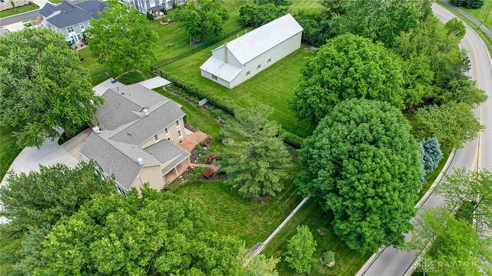 The property also has a metal barn that could be used for additional garage or storage or a workshop.