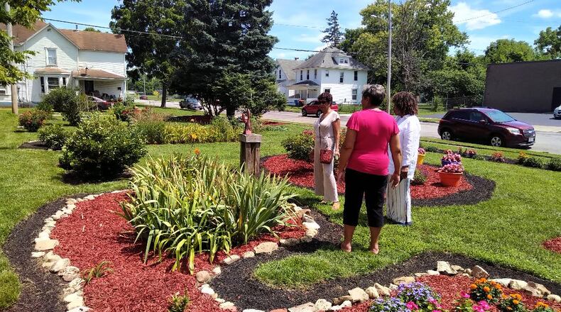 Nine community gardens and neighborhood parks will be open for the fourth annual South Side in Bloom event, 10 a.m. to 4 p.m. on Saturday, July 26. The admission-free tour will have fresh foods, attractive sights and an incentive to earn a prize bag. CONTRIBUTED
