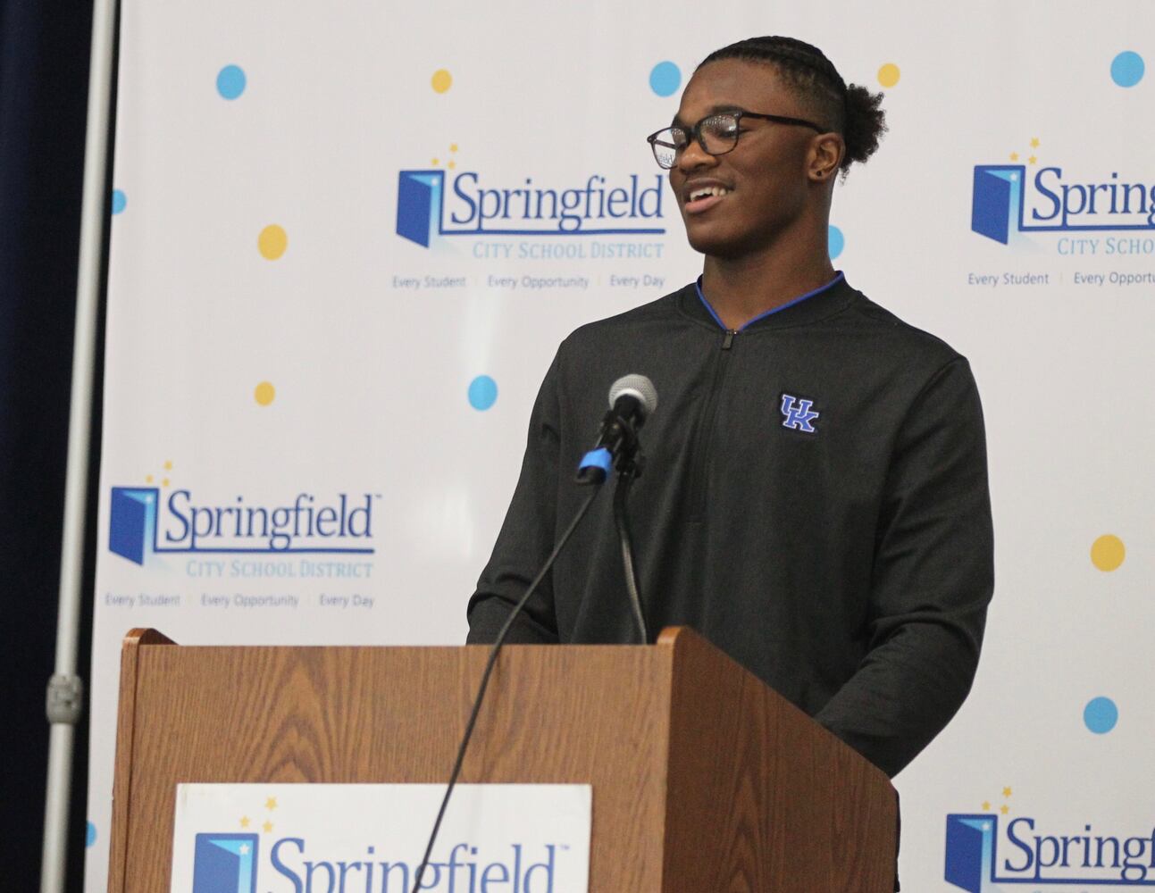 Photos: Three Springfield football players make college decisions official