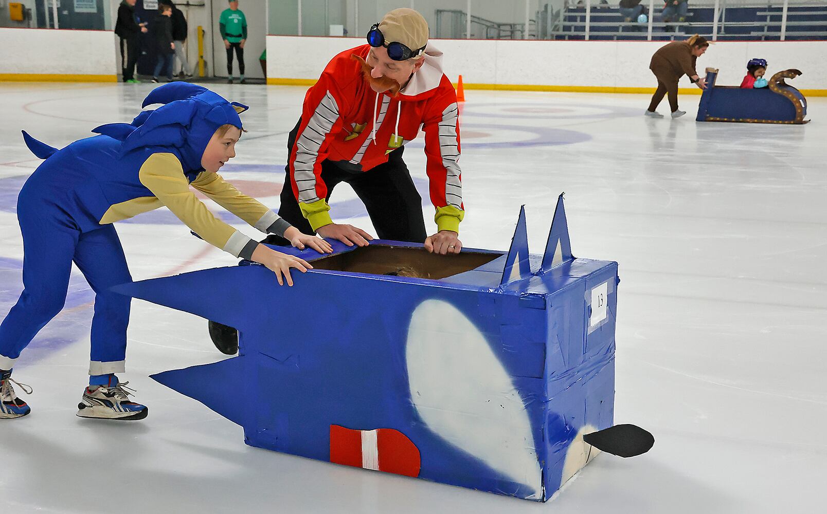 Cardboard Bobsled Races SNS