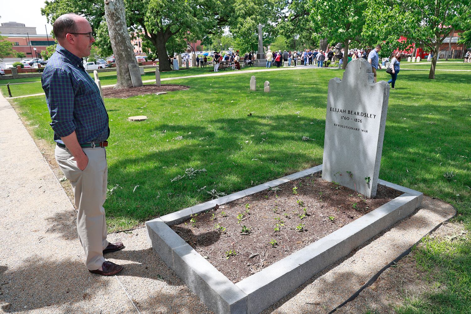Springfield Burying Ground SNS