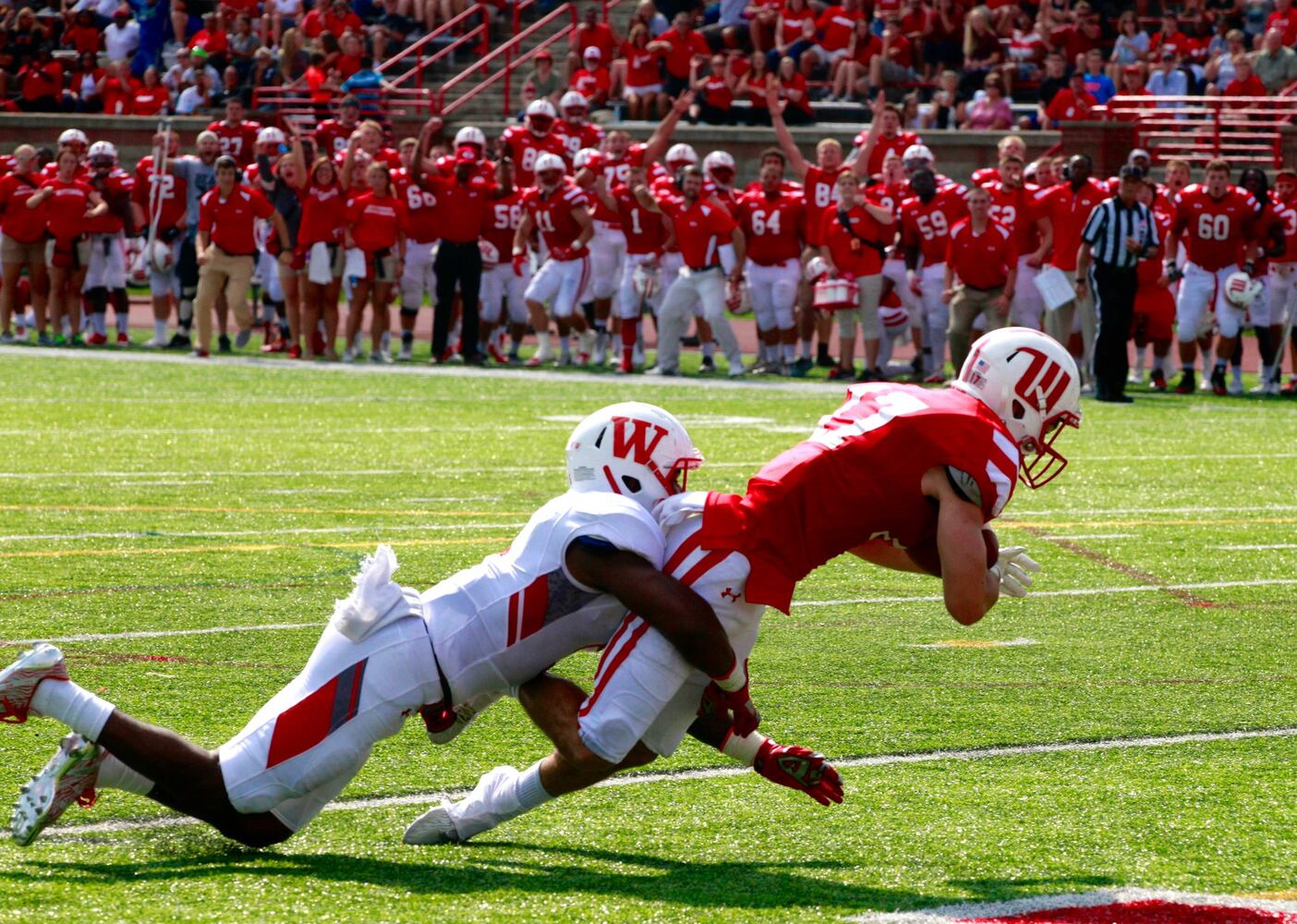 Wittenberg rallies from 14-0 deficit to beat Wabash