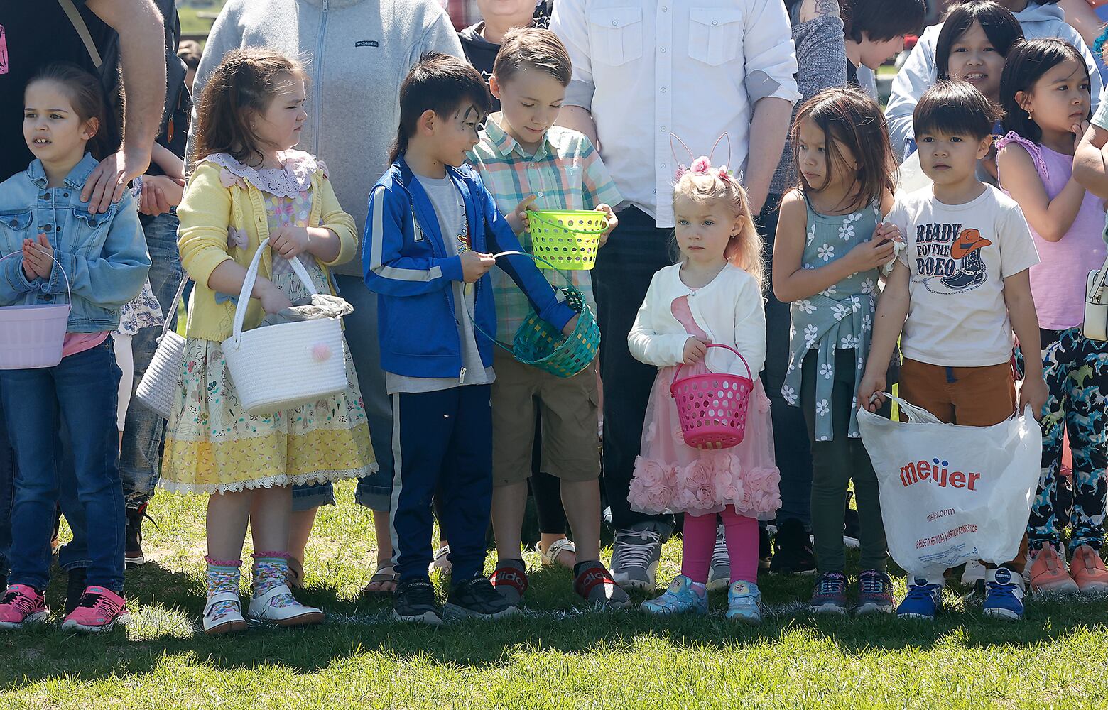 Youngs Egg Hunt SNS