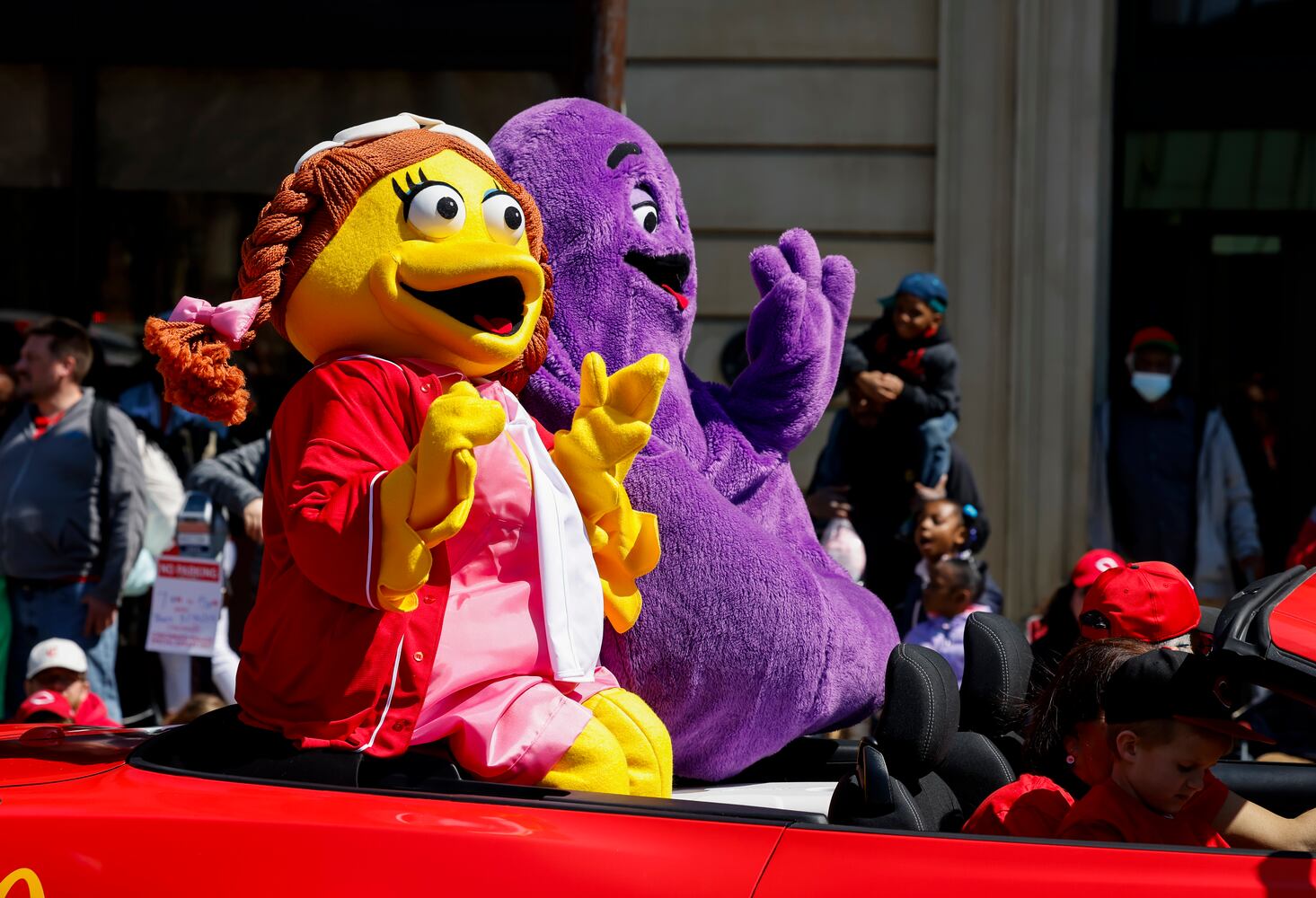 033023 Reds Parade