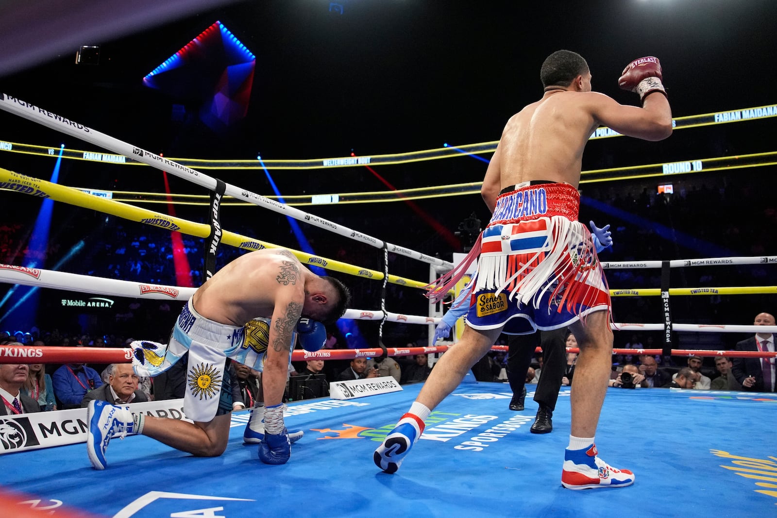 Rohan Polanco knocks down Fabian Maidana in a welterweight boxing match Sunday, May 4, 2025, in Las Vegas. (AP Photo/John Locher)