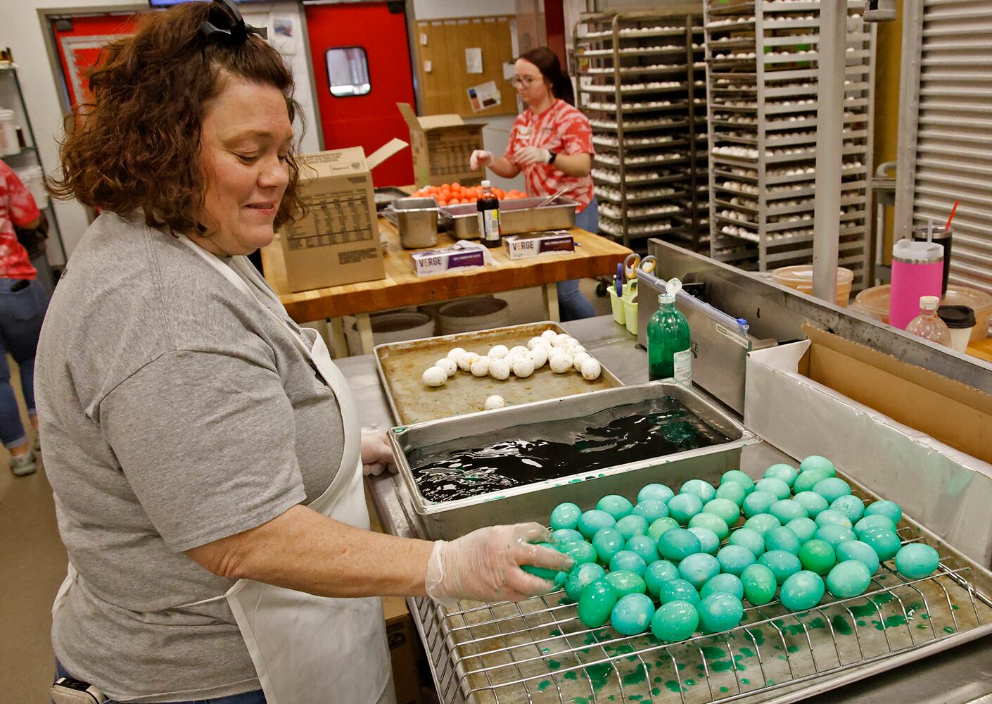 Egg Coloring SNS