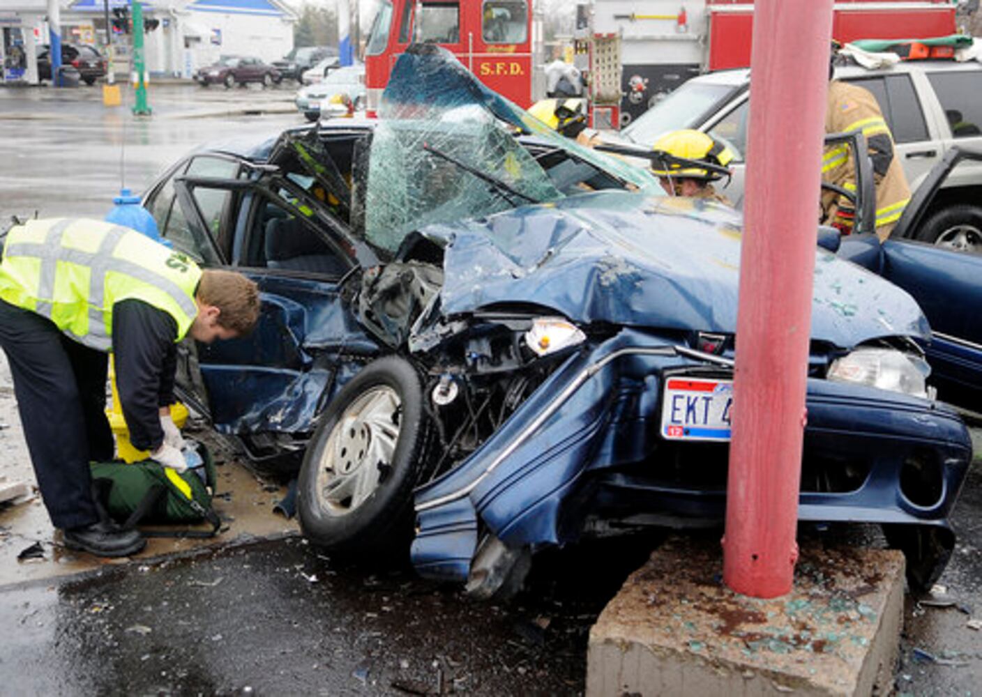 2-car crash on East Main, Belmont