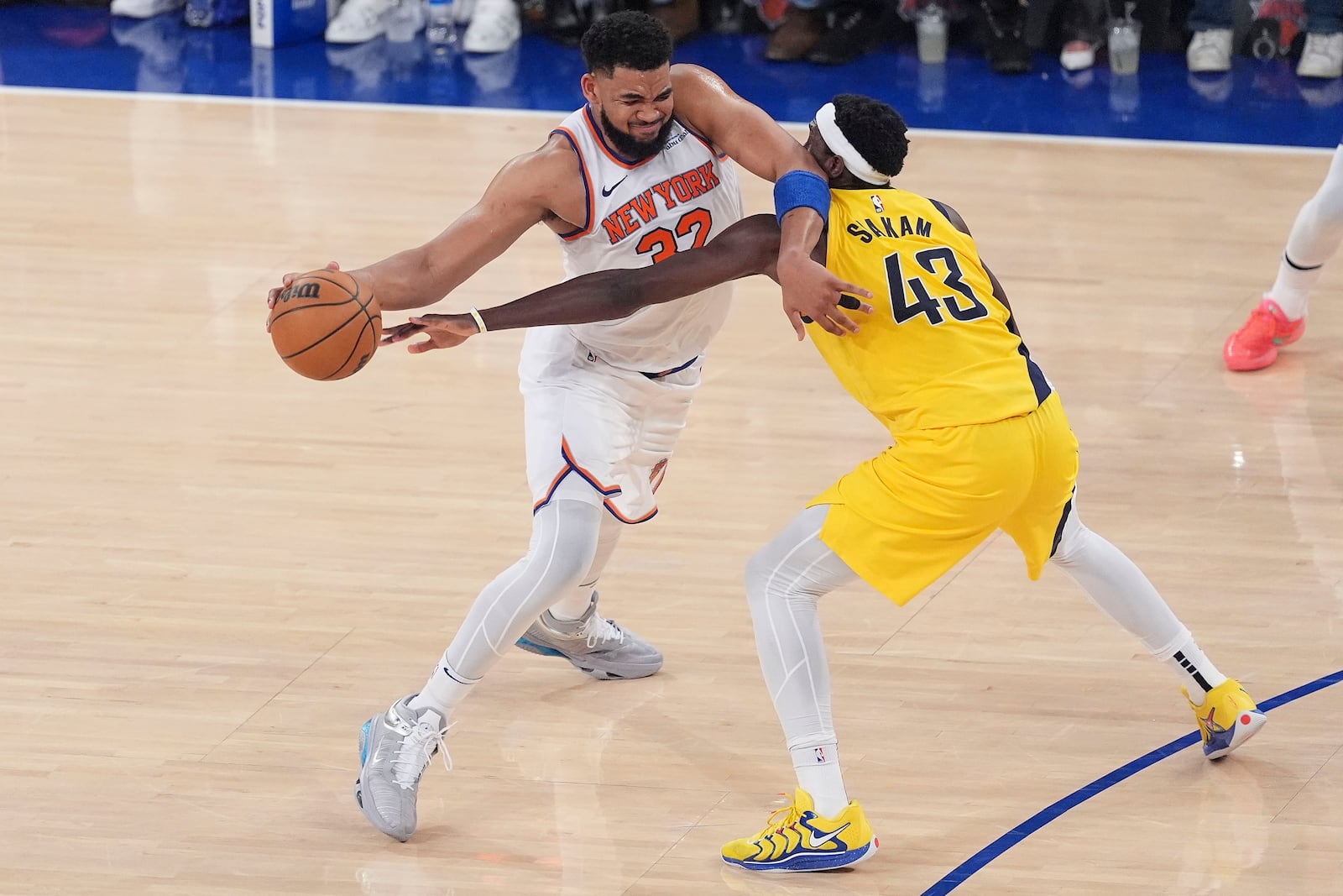 New York Knicks center Karl-Anthony Towns (32) drives against Indiana Pacers forward Pascal Siakam (43) during the third quarter of Game 5 of the NBA basketball Eastern Conference final, Thursday, May 29, 2025, in New York. (AP Photo/Frank Franklin II)