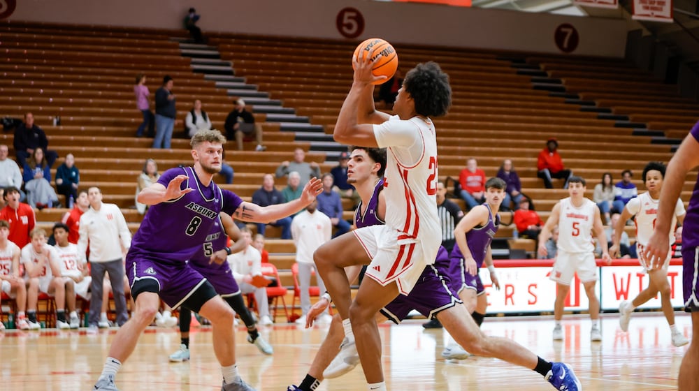 Wittenberg University senior Eddie Brown drives to the hoop during their game against Asbury on Tuesday, Dec. 30 at Pam Evans Smith Arena. MICHAEL COOPER / STAFF PHOTO