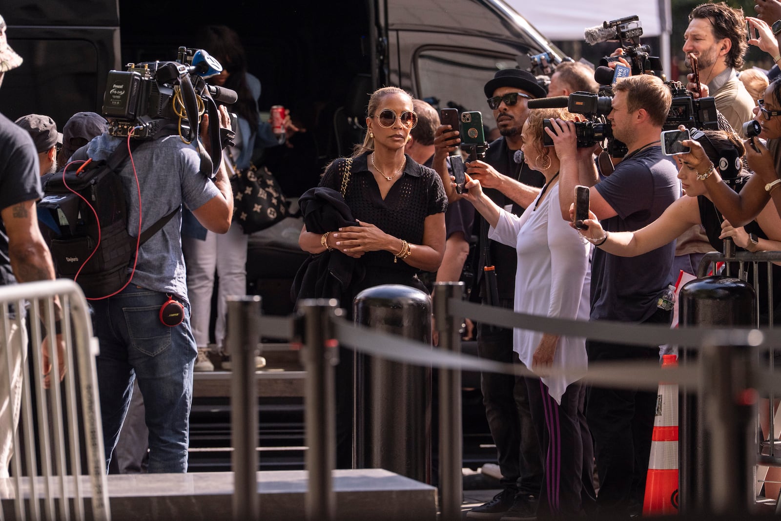 Sarah Chapman arrives at court on Monday, June 30, 2025, in New York. (AP Photo/Yuki Iwamura)