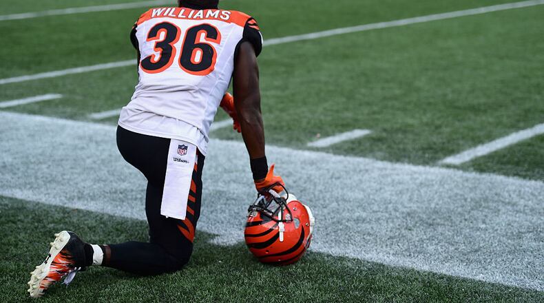 FOXBORO, MA - OCTOBER 16: Shawn Williams #36 of the Cincinnati Bengals reacts during the fourth quarter of a game against the New England Patriots at Gillette Stadium on October 16, 2016 in Foxboro, Massachusetts. (Photo by Billie Weiss/Getty Images)