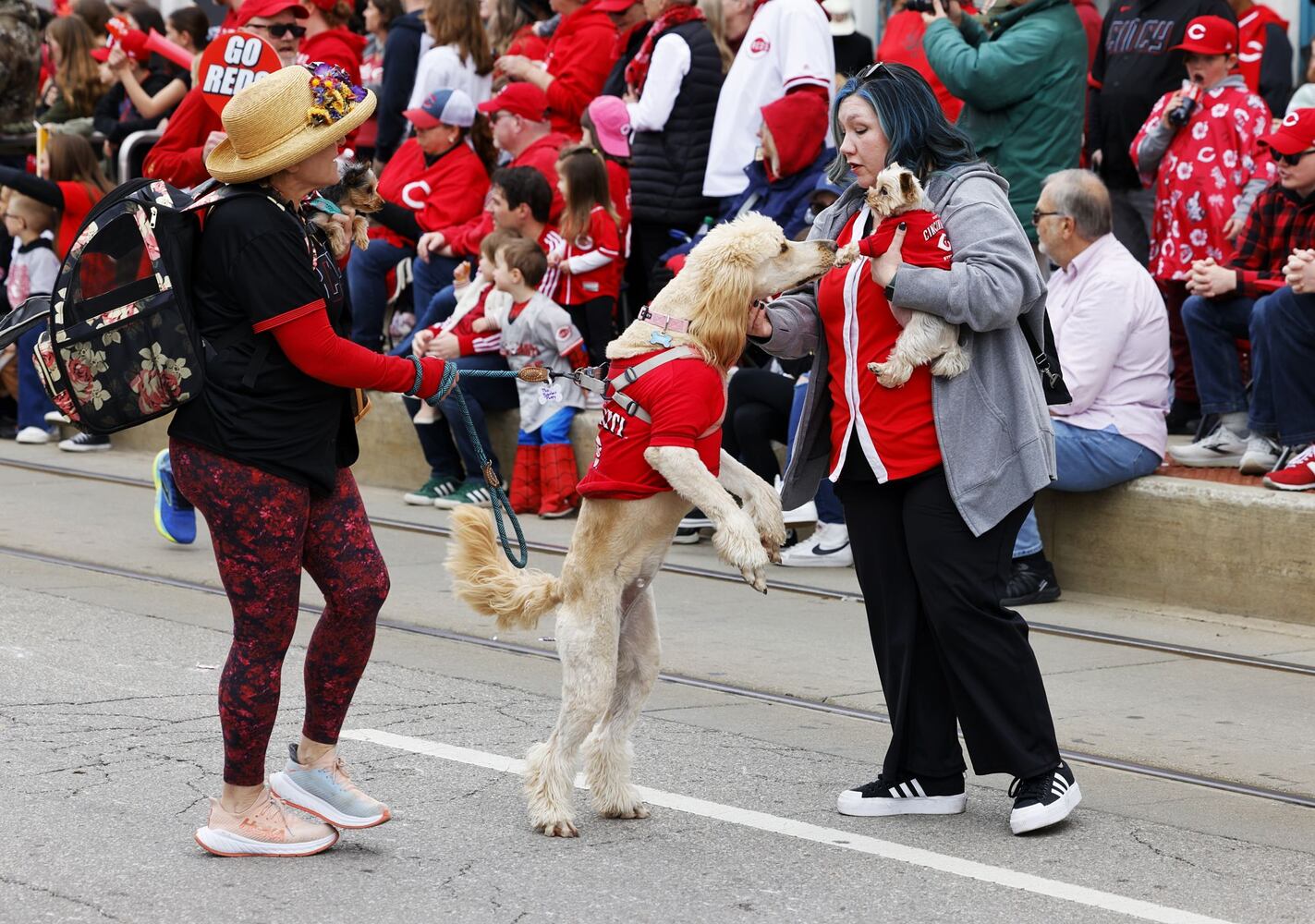 032725 Reds Parade