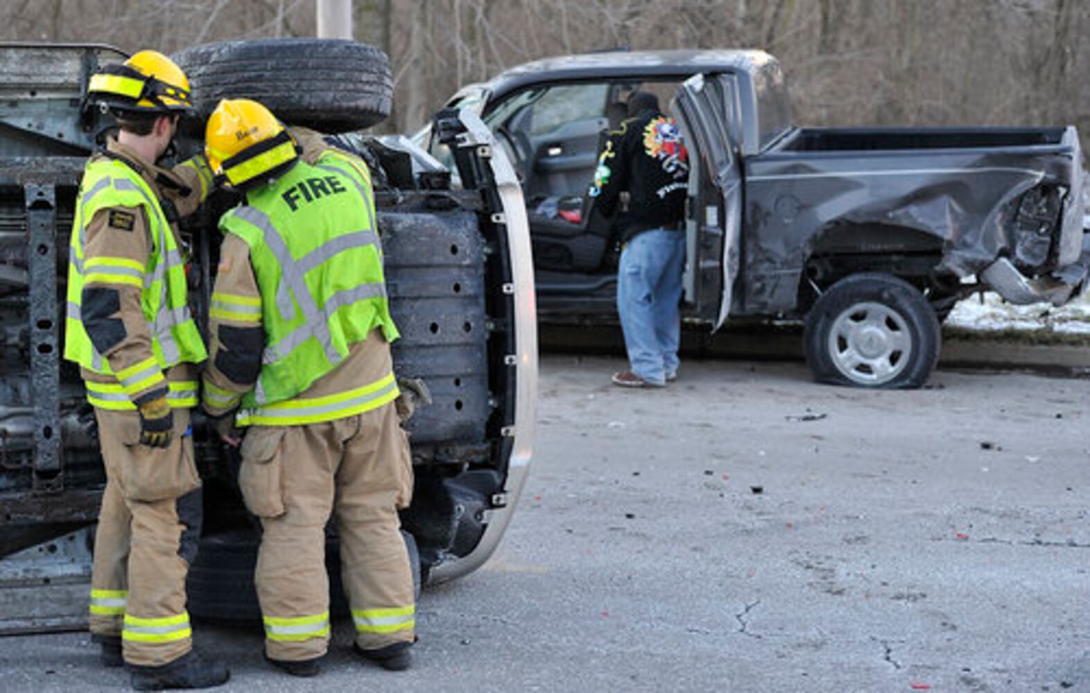 2-car crash on Columbus Avenue