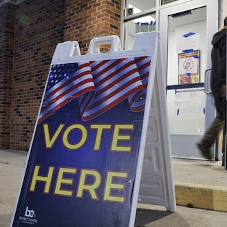 Voters cast their ballots on Election Day Tuesday, Nov. 8, 2022 at Elda Elementary School in Ross. NICK GRAHAM/STAFF