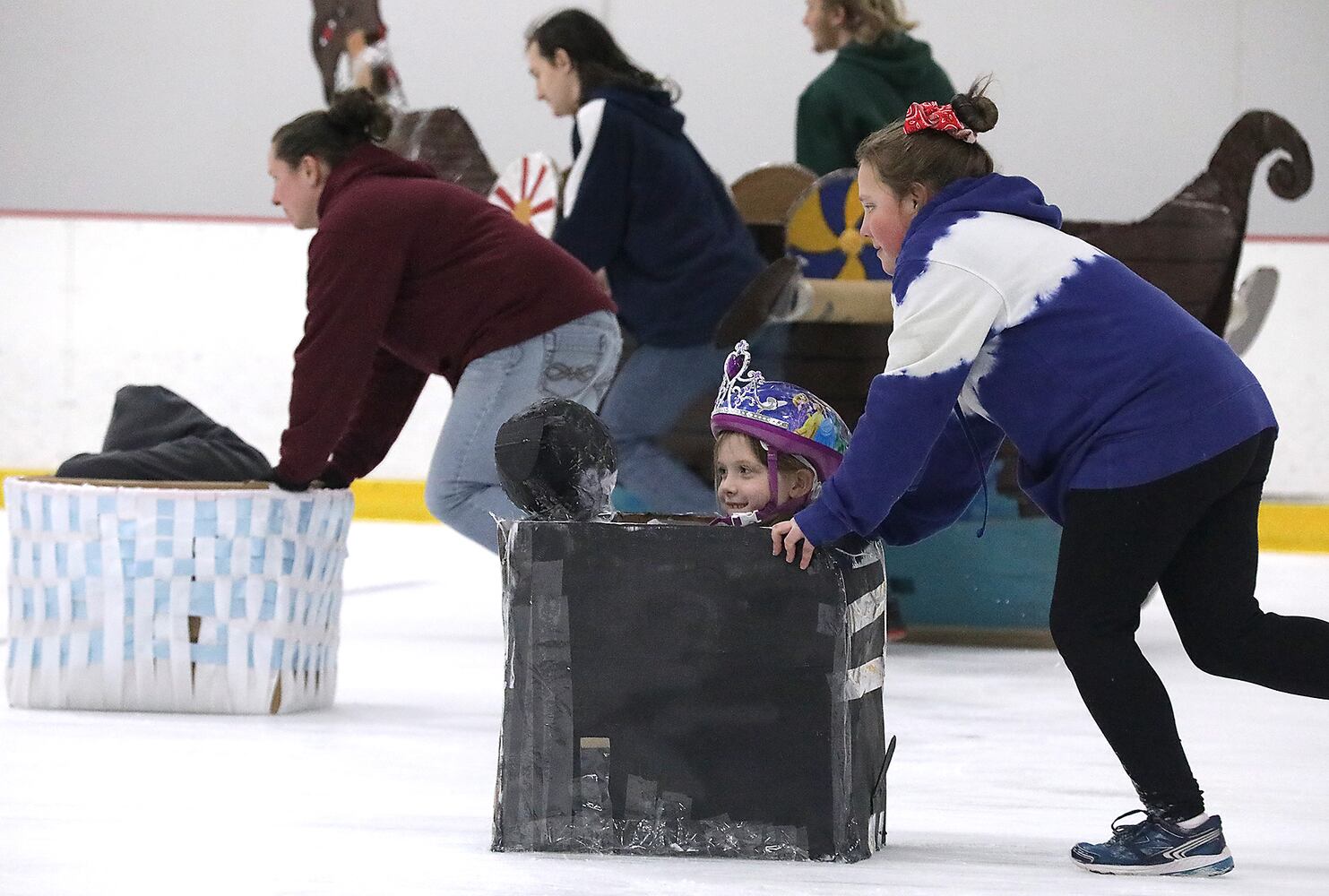 PHOTOS: Cardboard Classic Bobsled Races