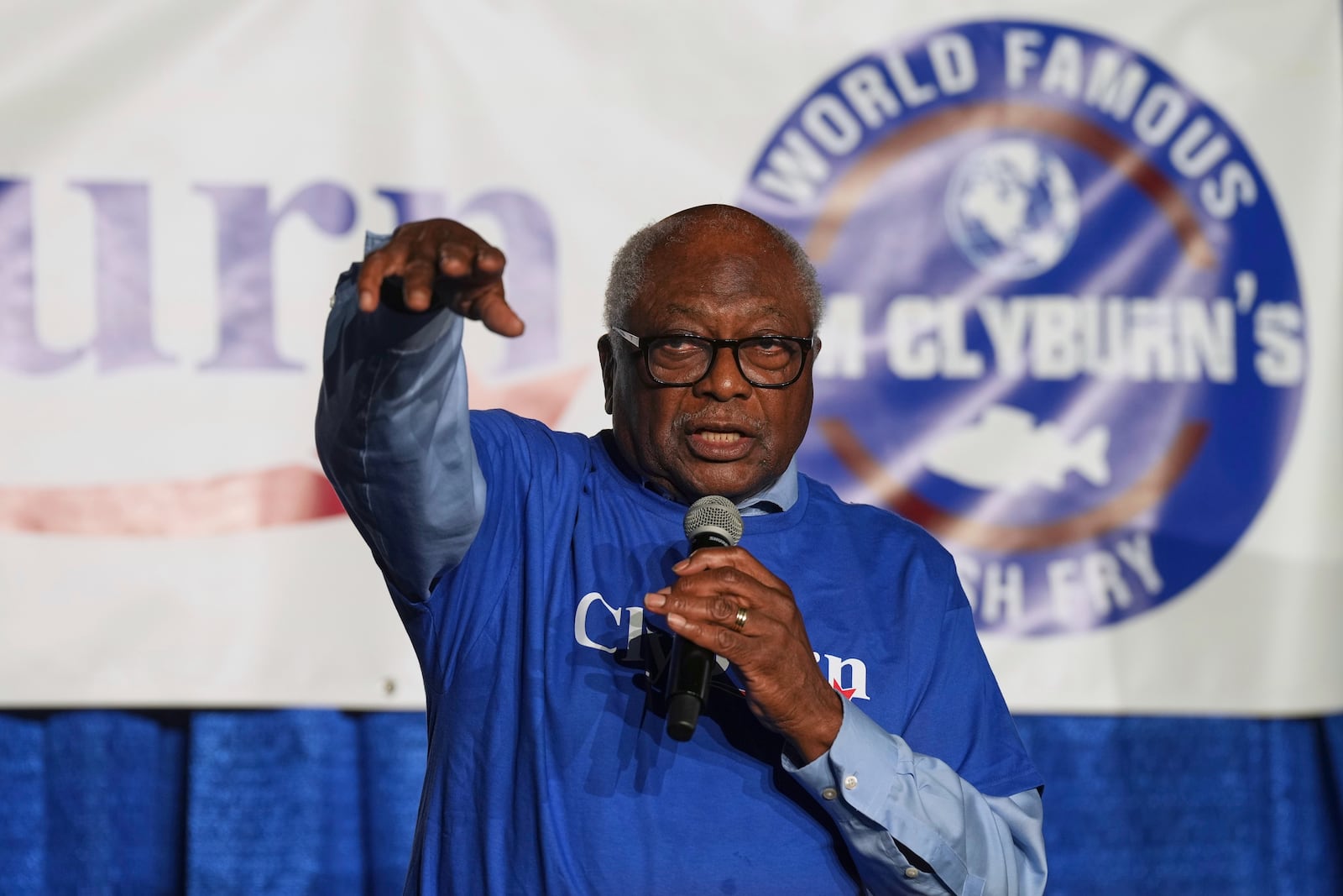 Rep. Jim Clyburn, D-S.C., speaks to attendees at his World Famous Fish Fry, Friday, May 30, 2025, in Columbia, S.C. (AP Photo/Meg Kinnard)