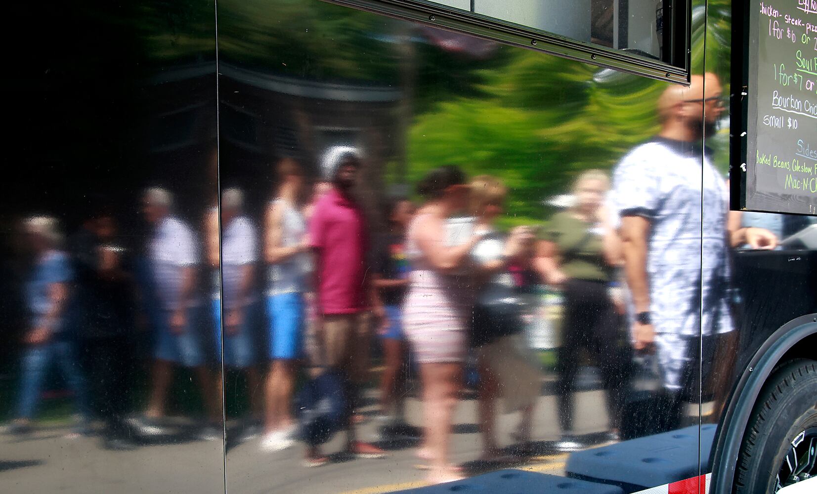 Food Truck Competition SNS