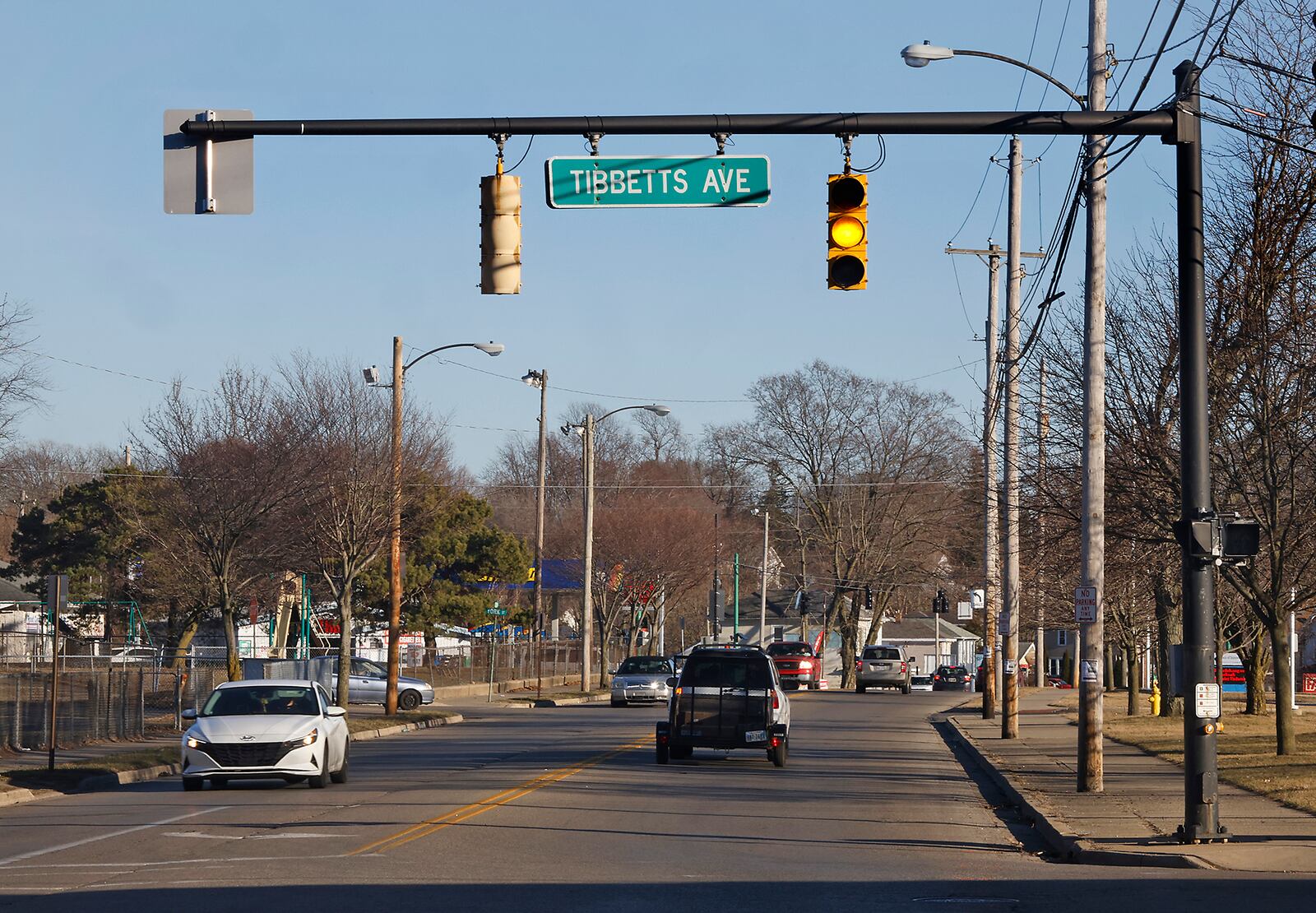 The City of Springfield is planning to remove the traffic light at the intersection of Selma Road and Tibbetts Avenue. BILL LACKEY/STAFF