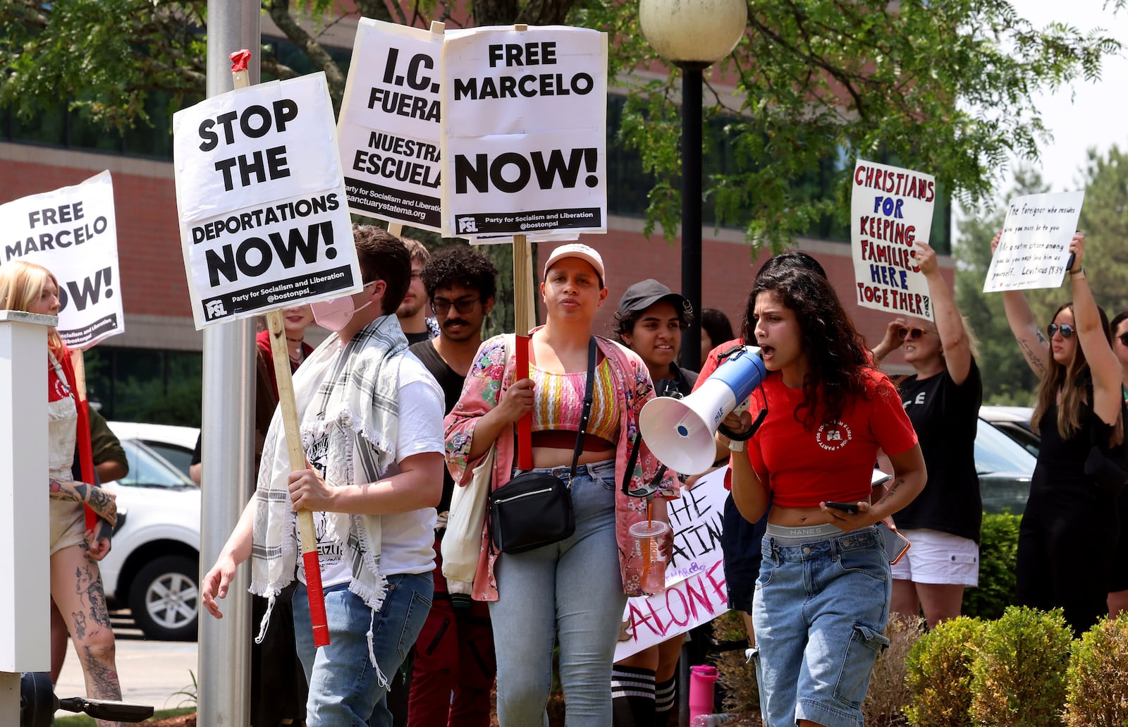 Supporters gather outside federal court in support of Marcelo Gomes da Silva, who was arrested on his way to volleyball practice last weekend, on Thursday, June 5, 2025 in Milford, Mass. (AP Photo/Mark Stockwell)(AP Photo/Mark Stockwell)