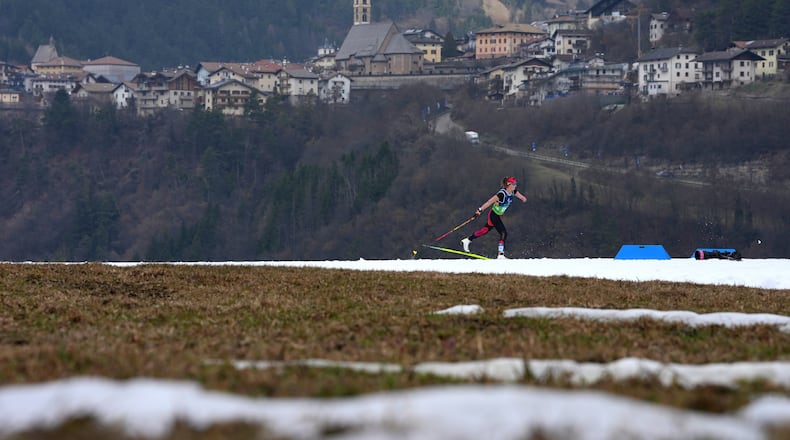 Brittany Hudak, of Canada, competes in the cross country skiing women's 10Km interval start classic standing final at the 2026 Winter Paralympics, in Tesero, Italy, Wednesday, March 11, 2026. (AP Photo/Evgeniy Maloletka)
