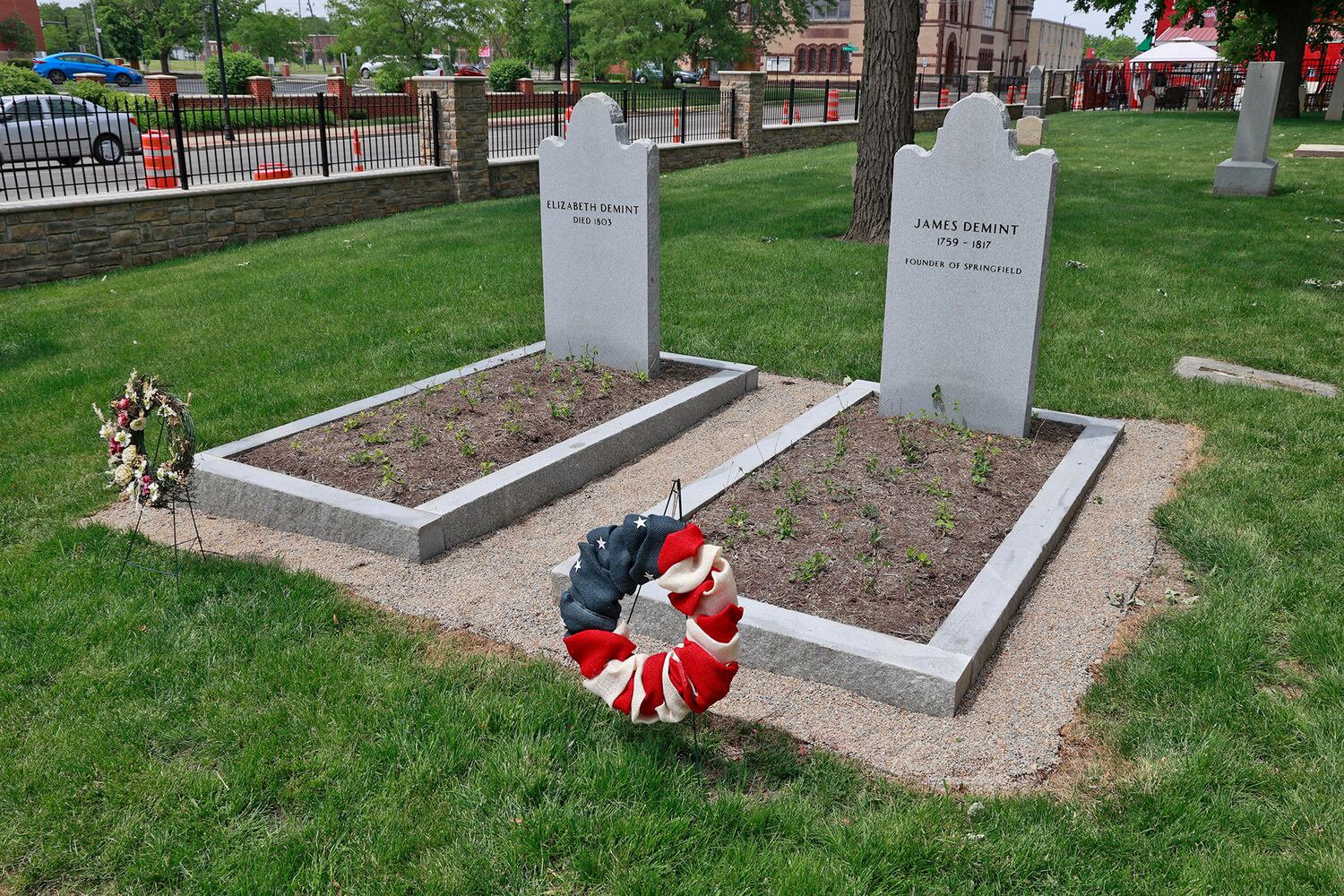 Springfield Burying Ground SNS