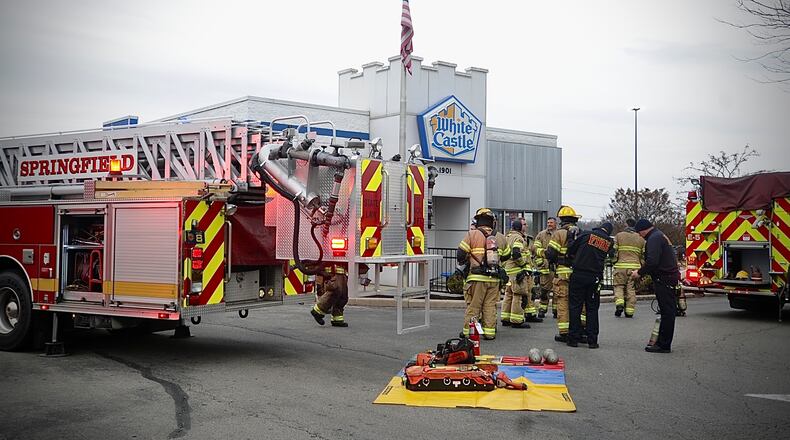 Fire at White Castle in Springfield Saturday Nov. 12, 2022. All employees were out of the building and no one was injured. MARSHALL GORBY//STAFF