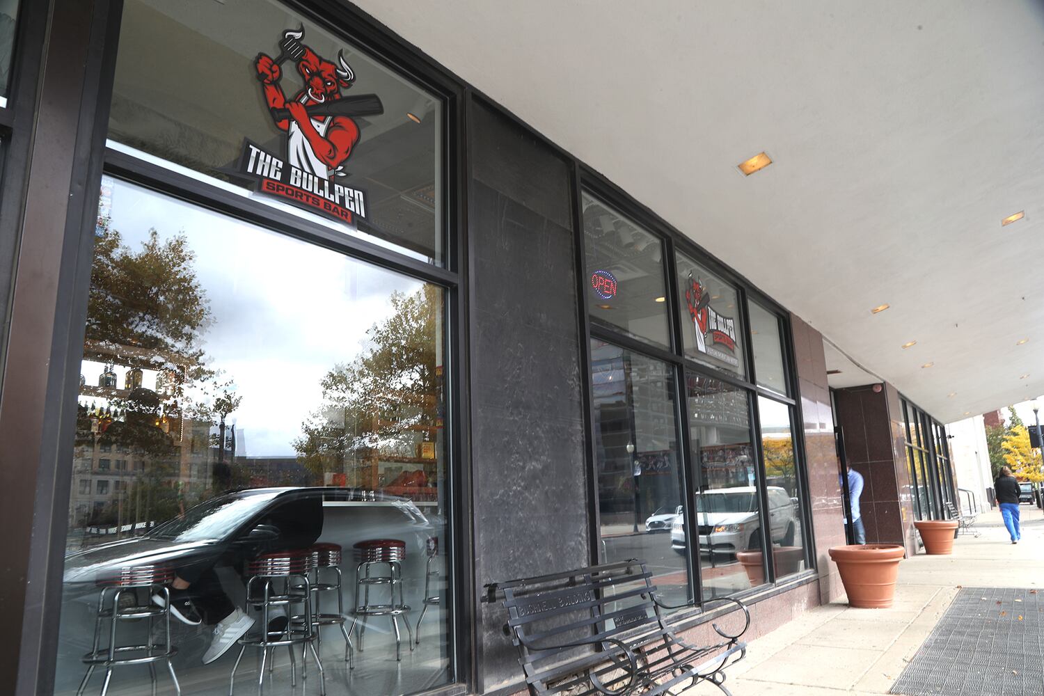 The Bullpen Sports Bar SNS