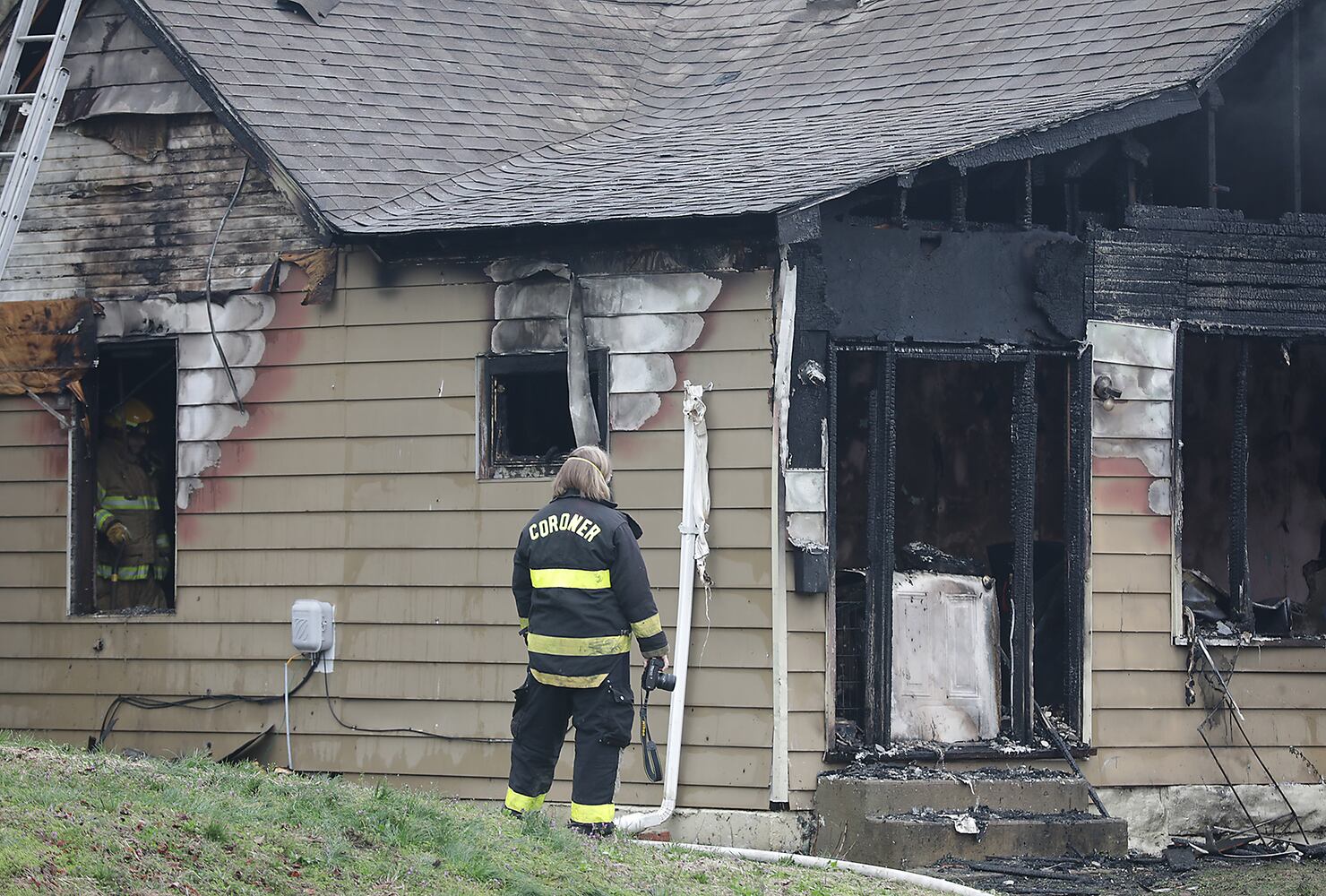 PHOTOS: Fatal Fire on Chestnut Street