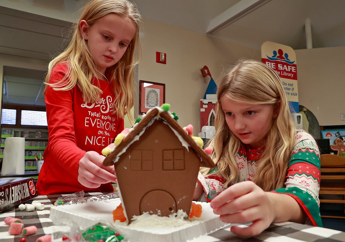 Gingerbread Wars SNS