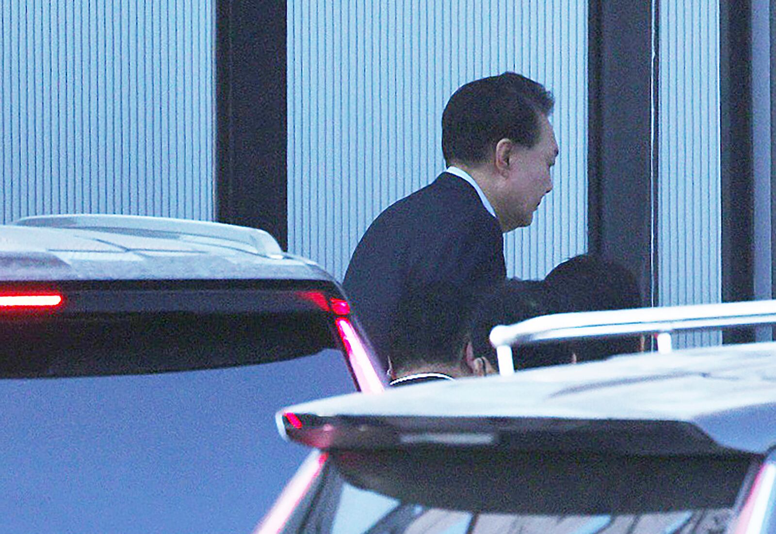 FILE - Impeached South Korean President Yoon Suk Yeol arrives at the Corruption Investigation Office for High-ranking Officials in Gwacheon, South Korea, on Jan. 15, 2025. (Korea Pool via AP, File)