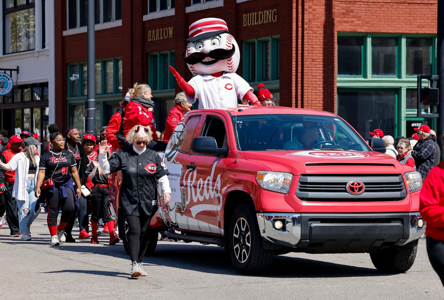 033023 Reds Parade
