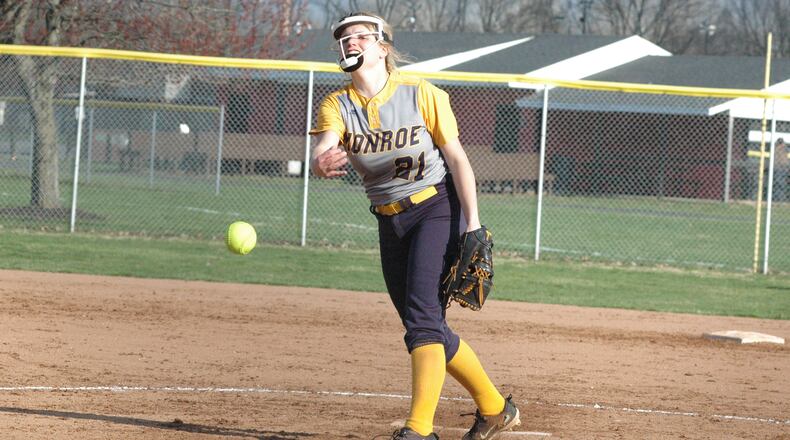 Monroe's Alyssa Wagner throws a pitch during Friday's 3-0 softball victory over Franklin at Franklin Community Park. RICK CASSANO/STAFF