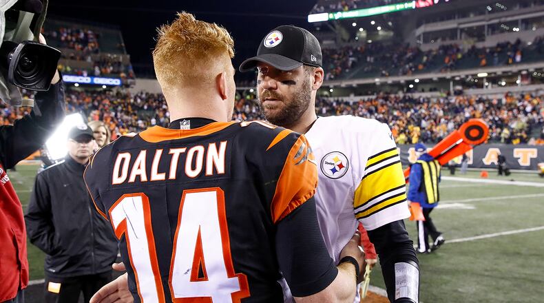CINCINNATI, OH - DECEMBER 04: Andy Dalton #14 of the Cincinnati Bengals shakes hands with Ben Roethlisberger #7 of the Pittsburgh Steelers after the game at Paul Brown Stadium on December 4, 2017 in Cincinnati, Ohio. (Photo by Andy Lyons/Getty Images)