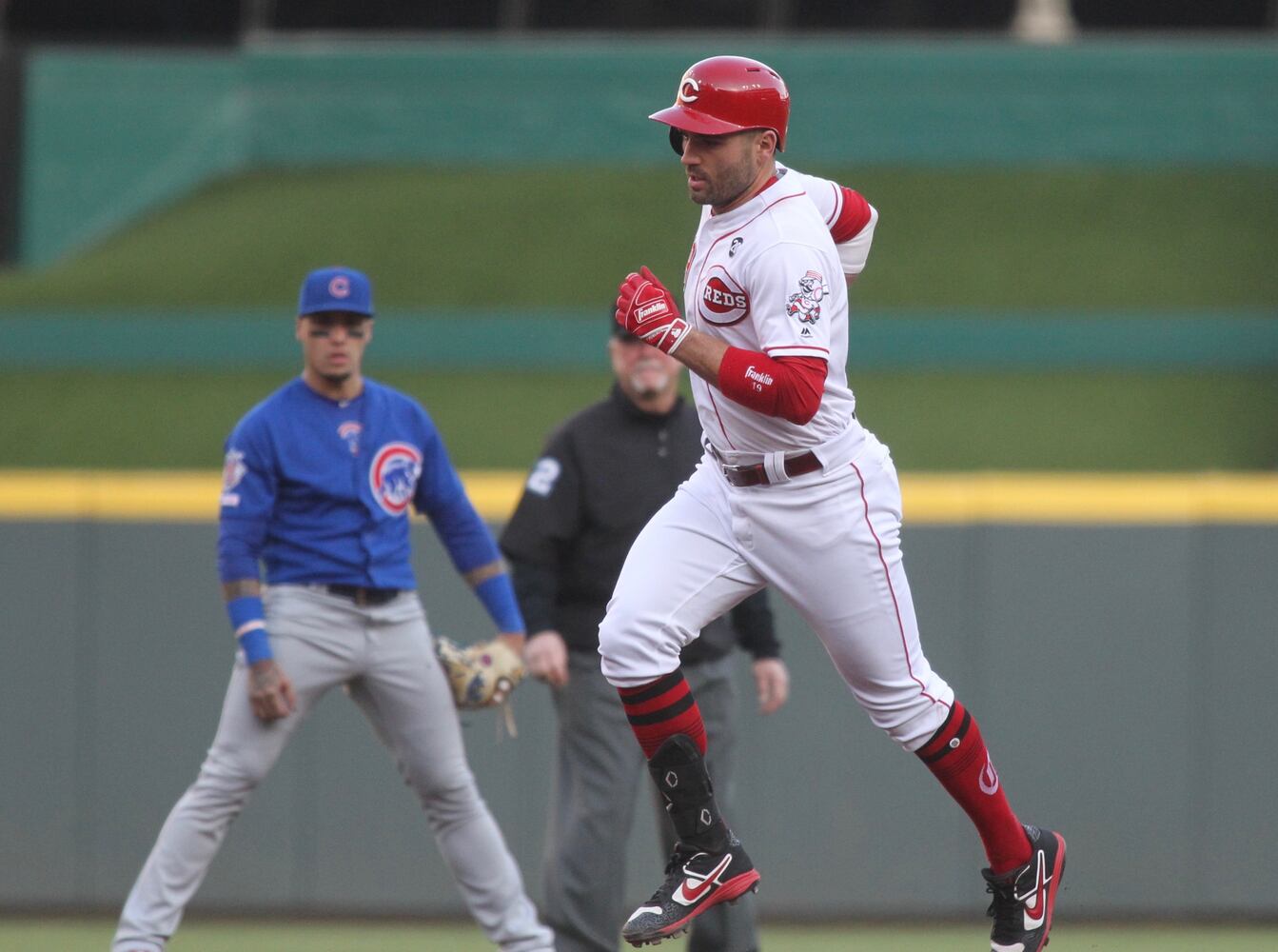 Photos: Reds fall 3-1 to Cubs in series opener