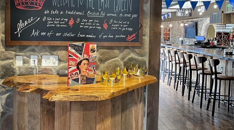 Crowns were available for guests at the Last Queen during its celebration of the Coronation of King Charles III. Photo by Pam Cottrel