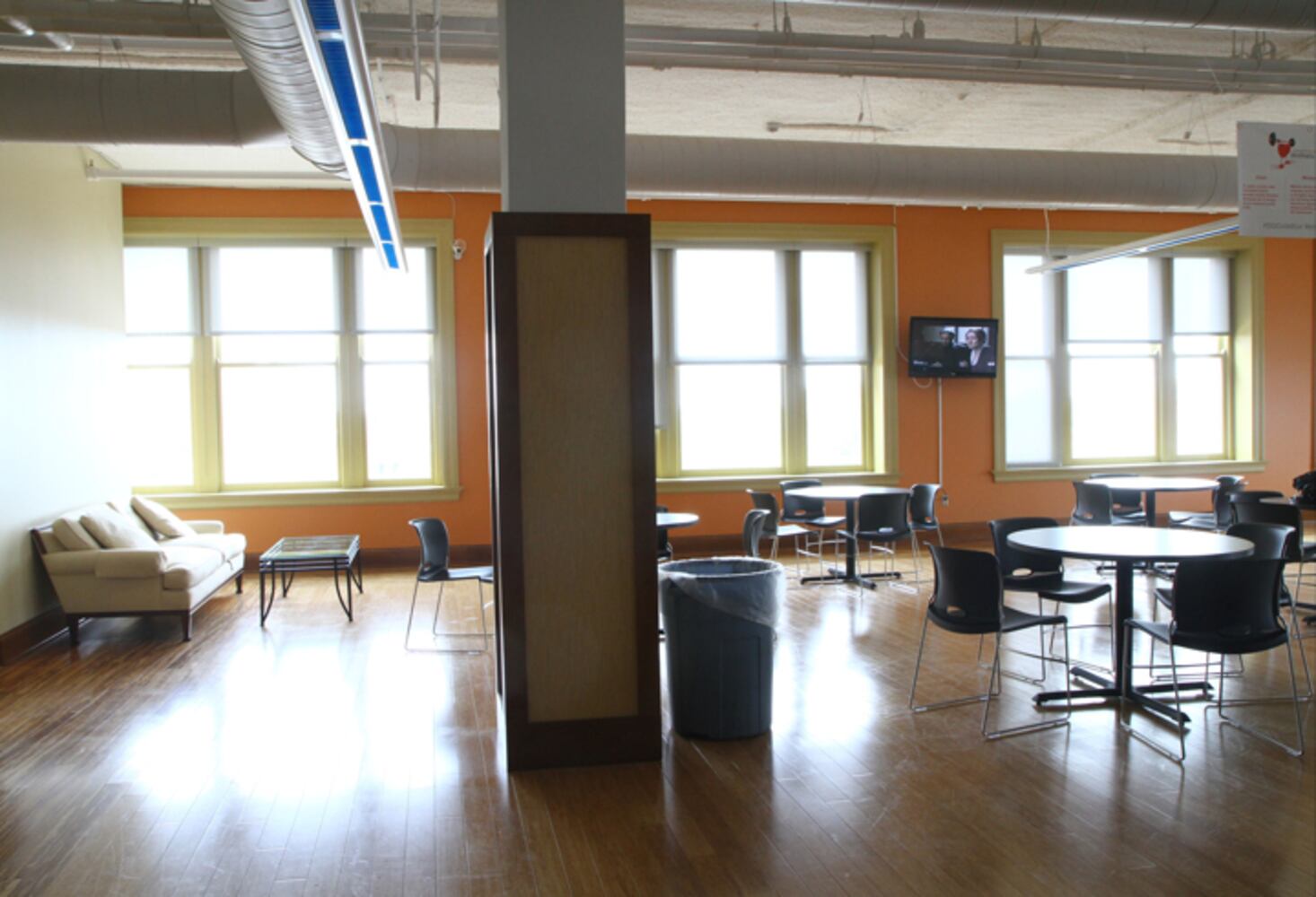 Tour Springfield's Bushnell Building