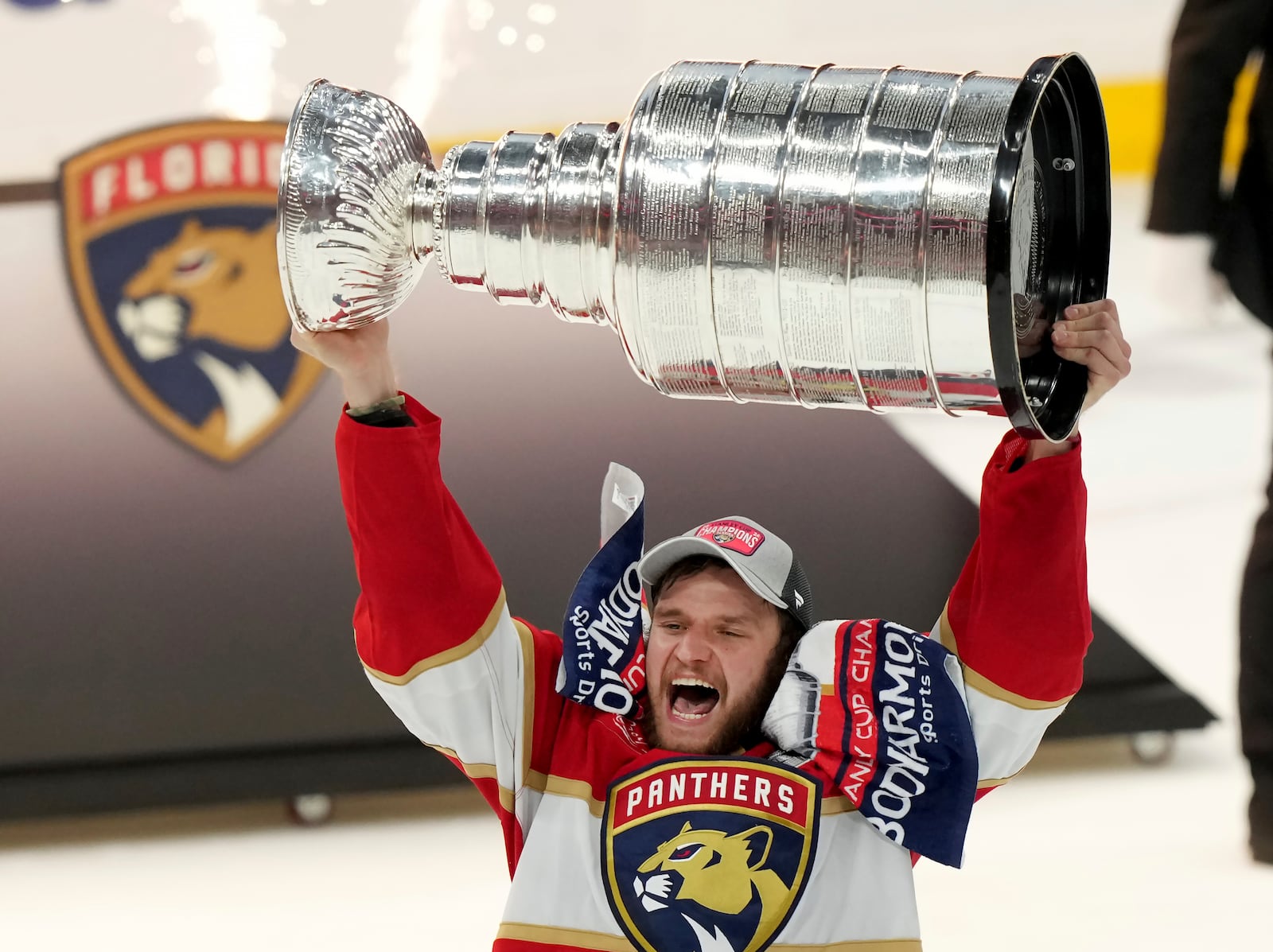 FILE - Florida Panthers forward Aleksander Barkov hoists the Stanley Cup after defeating the Edmonton Oilers in Game 7 of the NHL hockey Stanley Cup Final, Monday, June 24, 2024, in Sunrise, Fla. (Nathan Denette/The Canadian Press via AP, File)