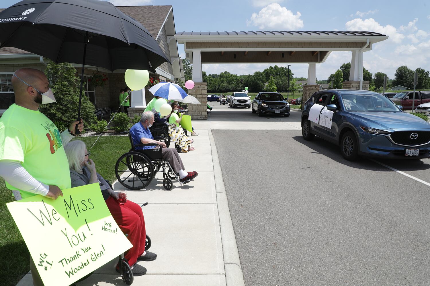 PHOTOS: Family Parade at Wooded Glenn Senior Living